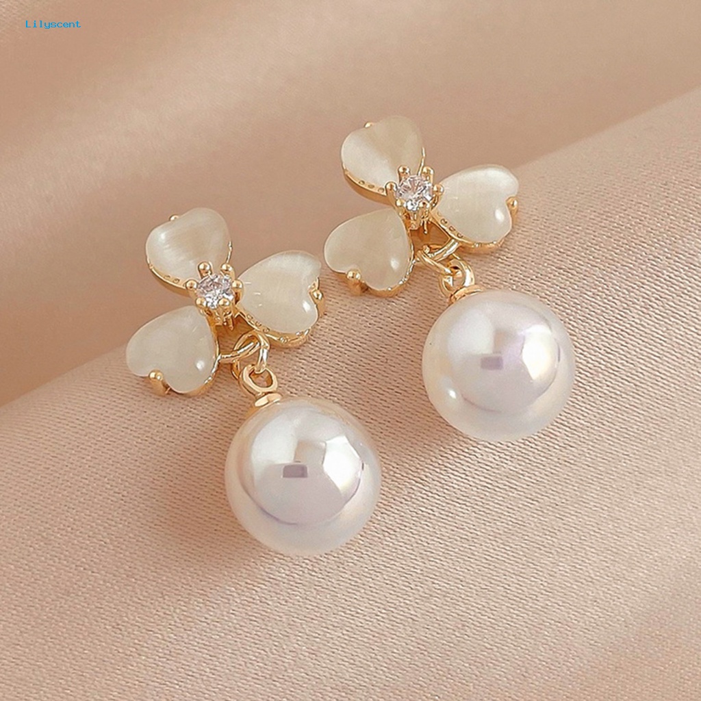 Lilyscent 1pasang Anting Wanita Mulia Fashion Perhiasan Glossy Mutiara Imitasi Opal Bunga Women Earrings Elegan