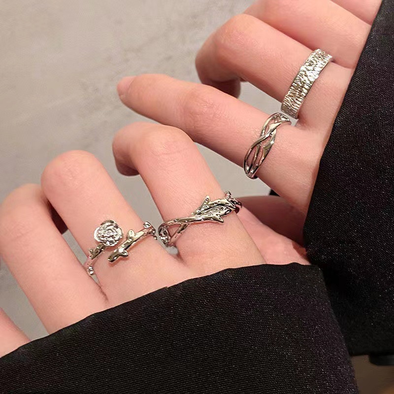 4pcs/set Cincin Set Geometris Bunga Bahan Alloy Fashion Untuk Wanita