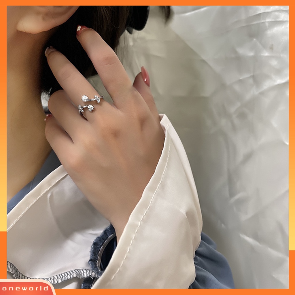 [EONE] Wanita Cincin Temperamen Berlian Imitasi Mengkilap Hias Berkilau Pembukaan Yang Dapat Disesuaikan Hadiah Hias Wanita Elegan Tulip Jari Cincin Perhiasan Pesta Untuk Pacaran