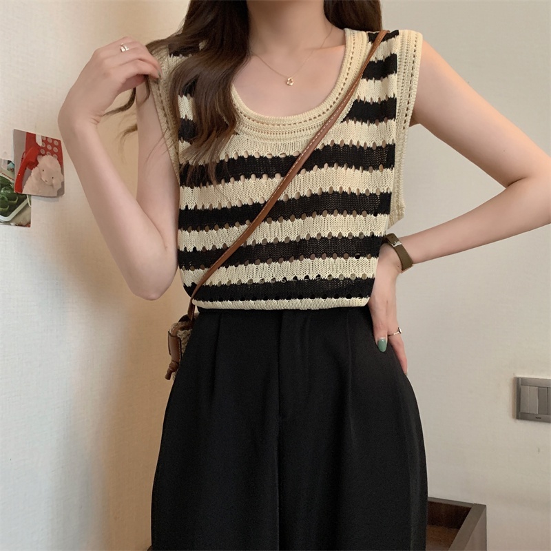 Tank top rajutan musim panas bergaris Korea