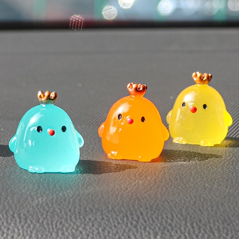 Ornamen Dasbord Mobil Anak Ayam Babi Mahkota Lucu/Mini Luminous Resin Chicken Piglet Untuk Dekorasi Taman Pemandangan Mikrolands