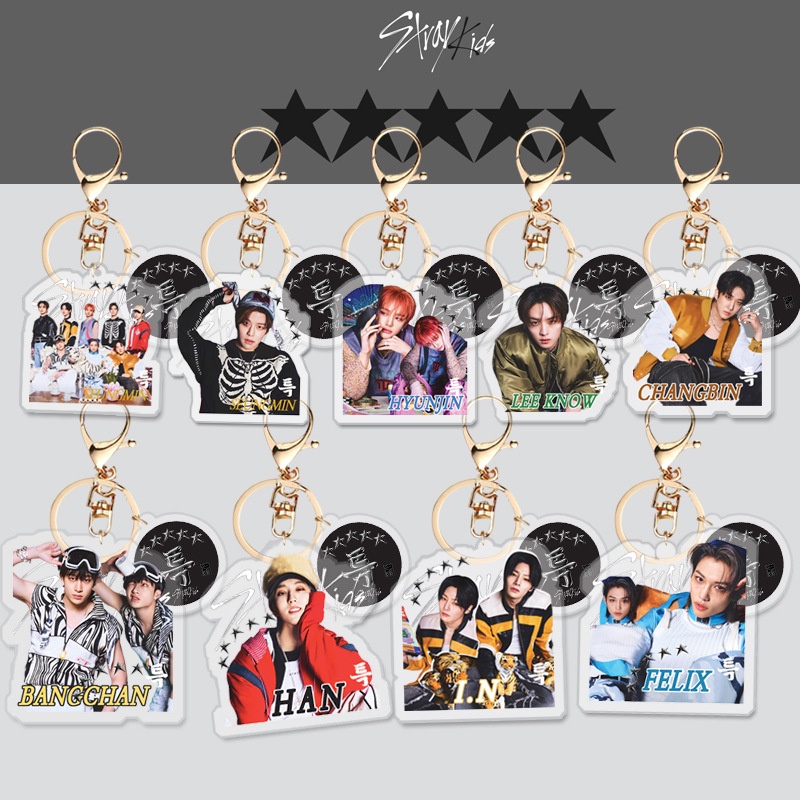 1pc Album Comeback STRAY KIDS Tema Bintang 5-gantungan Kunci Akrilik Straykids Key Ring Hanging Up