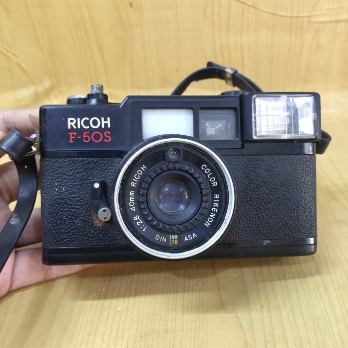 Kamera Analog Ricoh F-50S Original