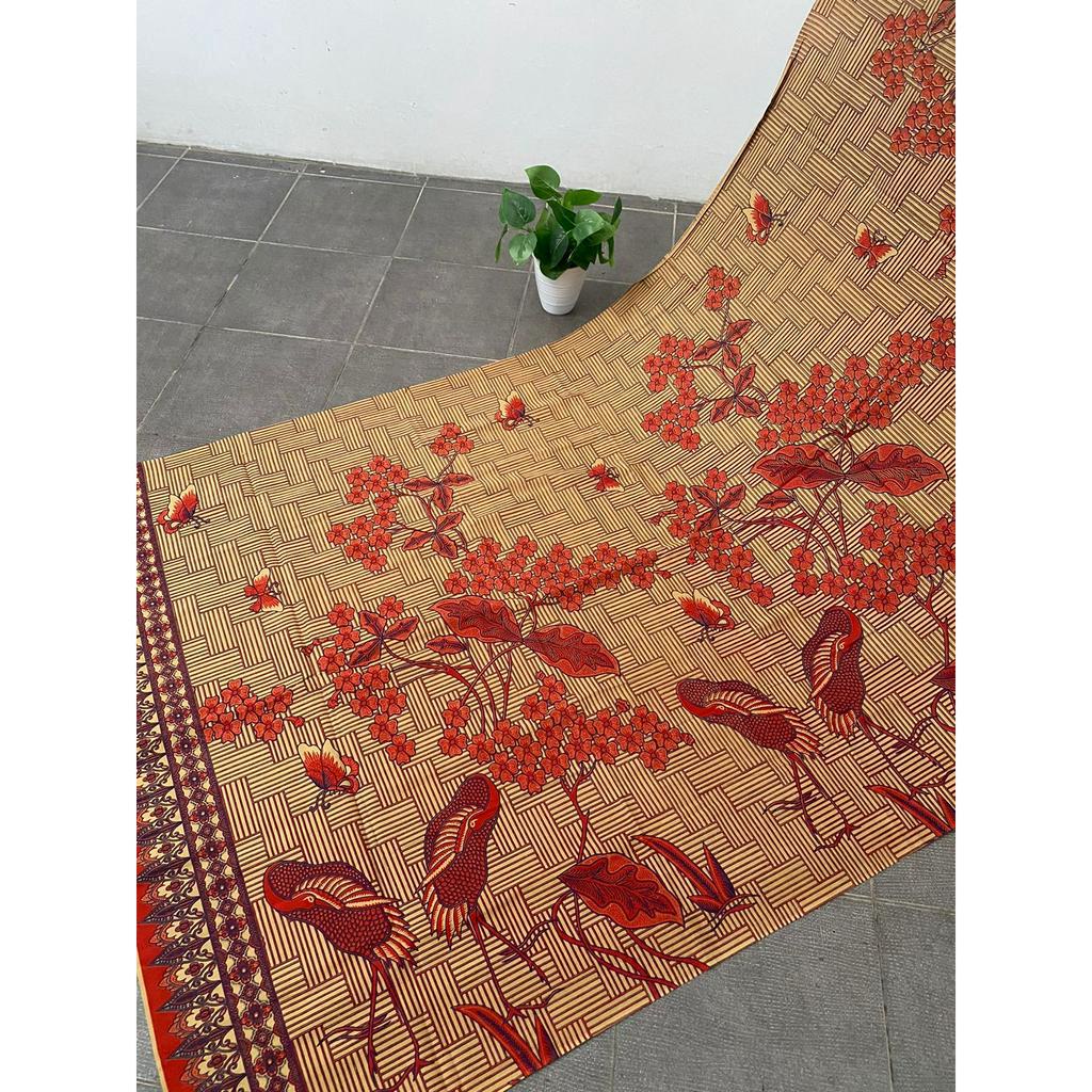 Kain Batik Laweyan Solo (cabut) motif burung bangau