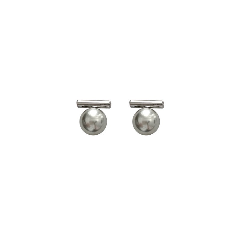 Desainer Gaya Perancis Hepburn Style Earrings Grey Pearl Stud Earrings ear Liontin