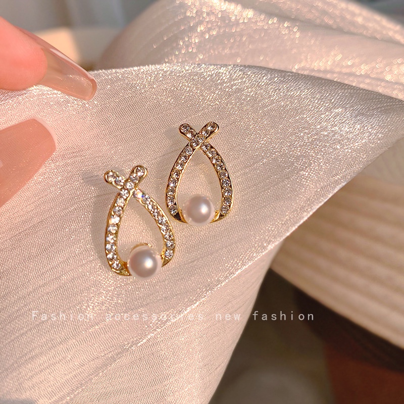 Anting Mutiara Salib Gaya Retro Anting Fashion Yang Indah Dan Premium Baru