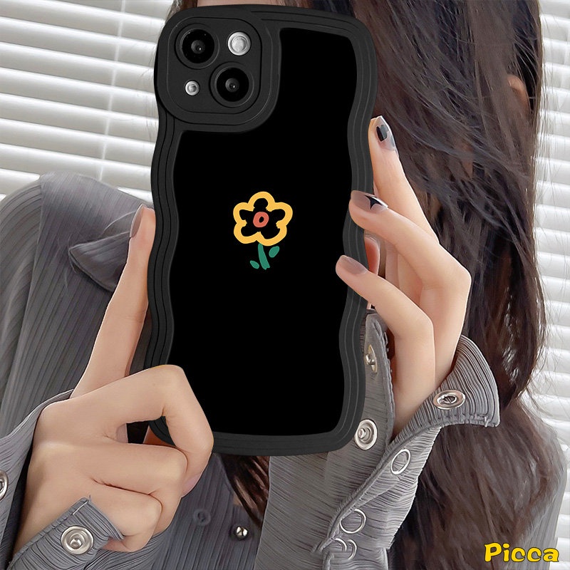 Ins Fashion Fantasy Butterfly Wavy Edge Phone Casing Untuk IPhone 7Plus 11 13 11 12 14 Pro Max XR 6s 8 6 7 Plus X XS Max SE 2020retro Flower Iove Letter Label Soft Back Cover