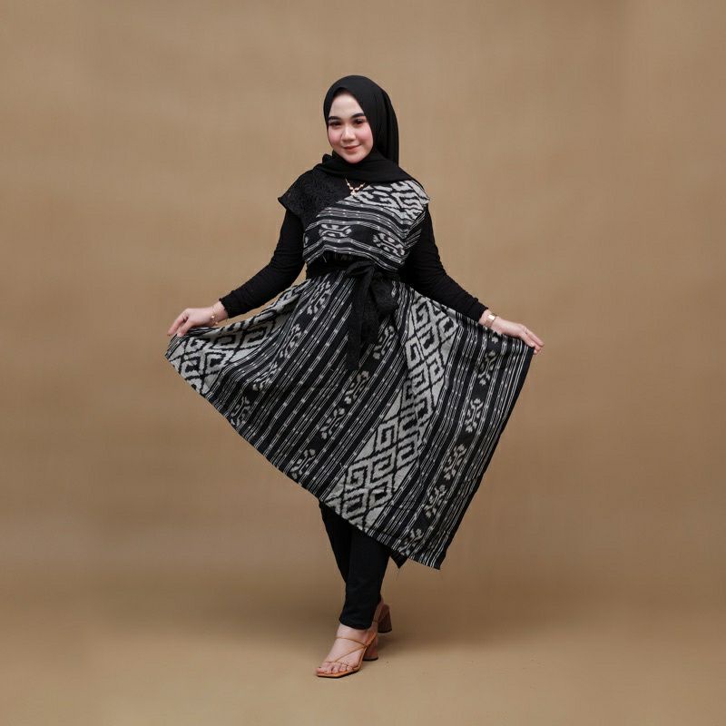 Dress hitam baju wanita korea style outfit kondangan