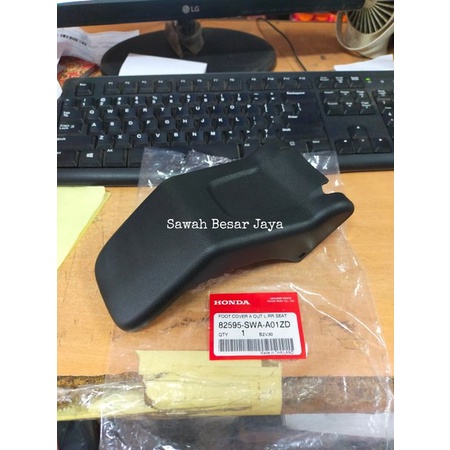 Foot Seat Cover - Tutup Baut Bawah Kaki Jok Kursi Bangku Belakang Baris 2 Honda CRV RE Gen 3 2007 20