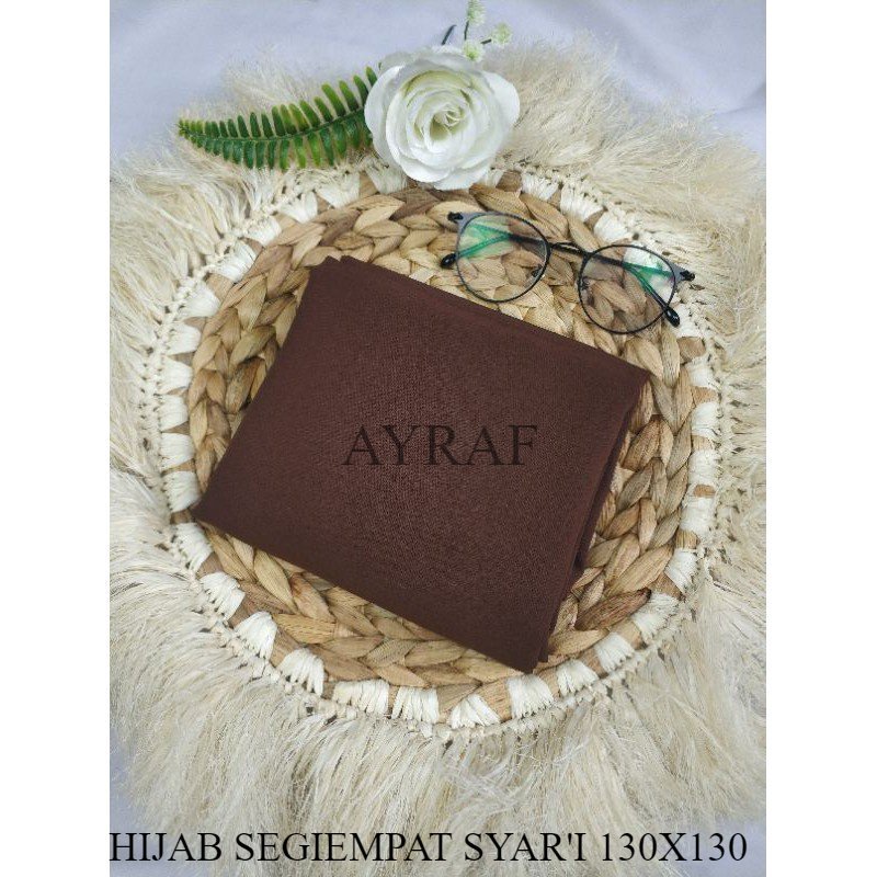 kerudung segiempat jilbab wolfis jumbo Premium size 130x130/hijab segiempat wollfis jumbo size 130x1