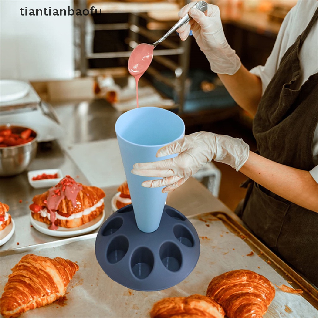 [tiantianbaofu] Pastry Bag Stand Piping Bag Berdiri Dengan 8slot Holder Icing Krim Icing Tip Alat Butik