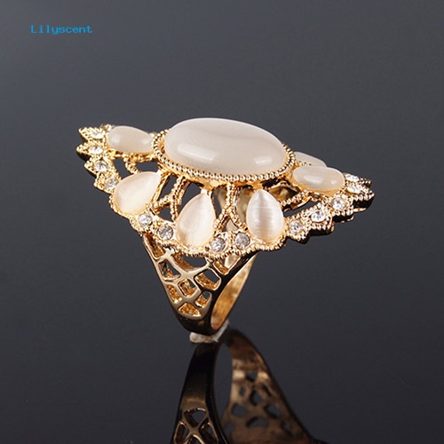 Lilyscent Wanita/'s Fashion Besar Elips Opal Berlian Imitasi Hollow Dekorasi Pesta Cincin Hadiah Perhiasan