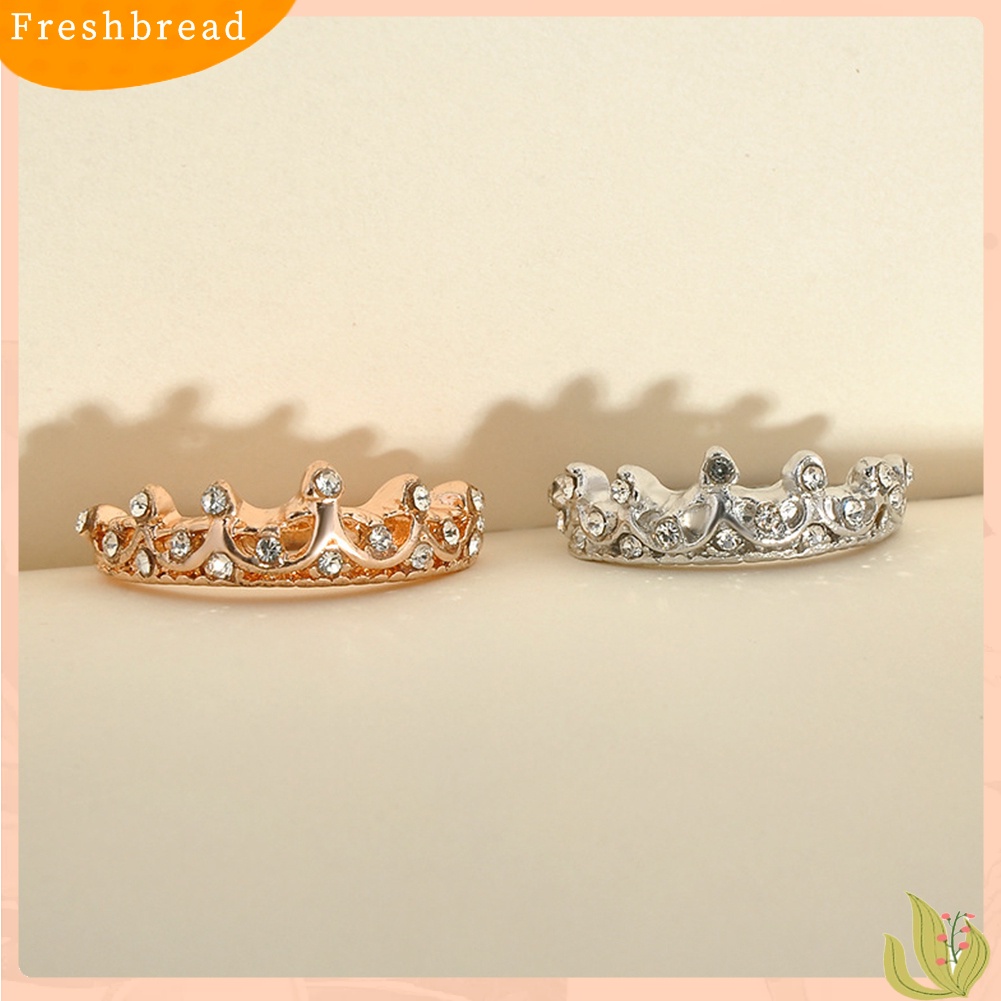 &lt; Freshbread &gt; Wanita Fashion Berlian Imitasi Bertatahkan Hollow Mahkota Jari Cincin Hadiah Perhiasan Pernikahan