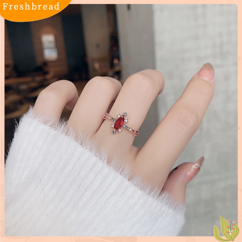 < Freshbread > Cincin Fashion Pengerjaan Indah Halus Berlian Imitasi Zirkon Hias Desain Terbuka Hias Perhiasan Kepribadian Trendy Finger Ring Untuk Pernikahan
