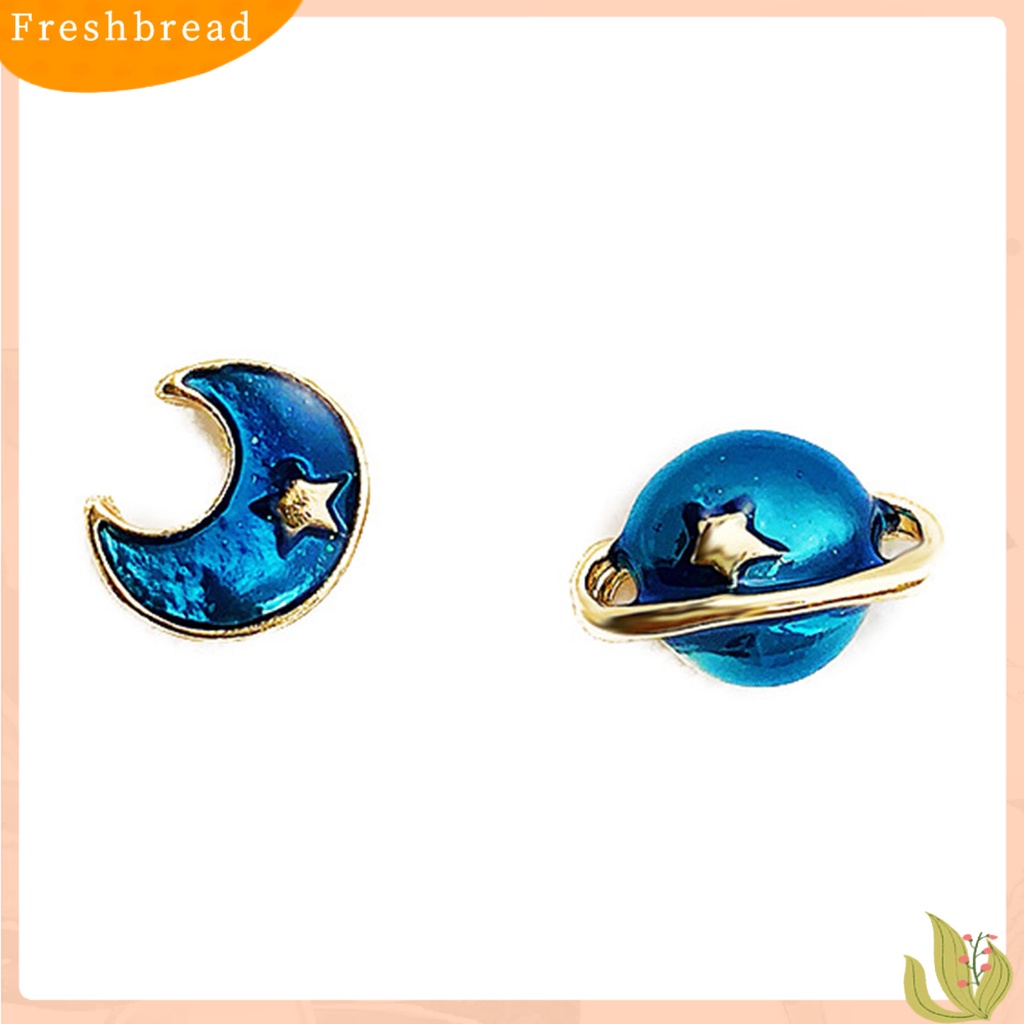 &lt; Freshbread &gt; 1pasang Anting Wanita Indah Anti Karat Alloy Ramah Kulit Menawan Bulan Bintang Anting Menjuntai Untuk Pesta