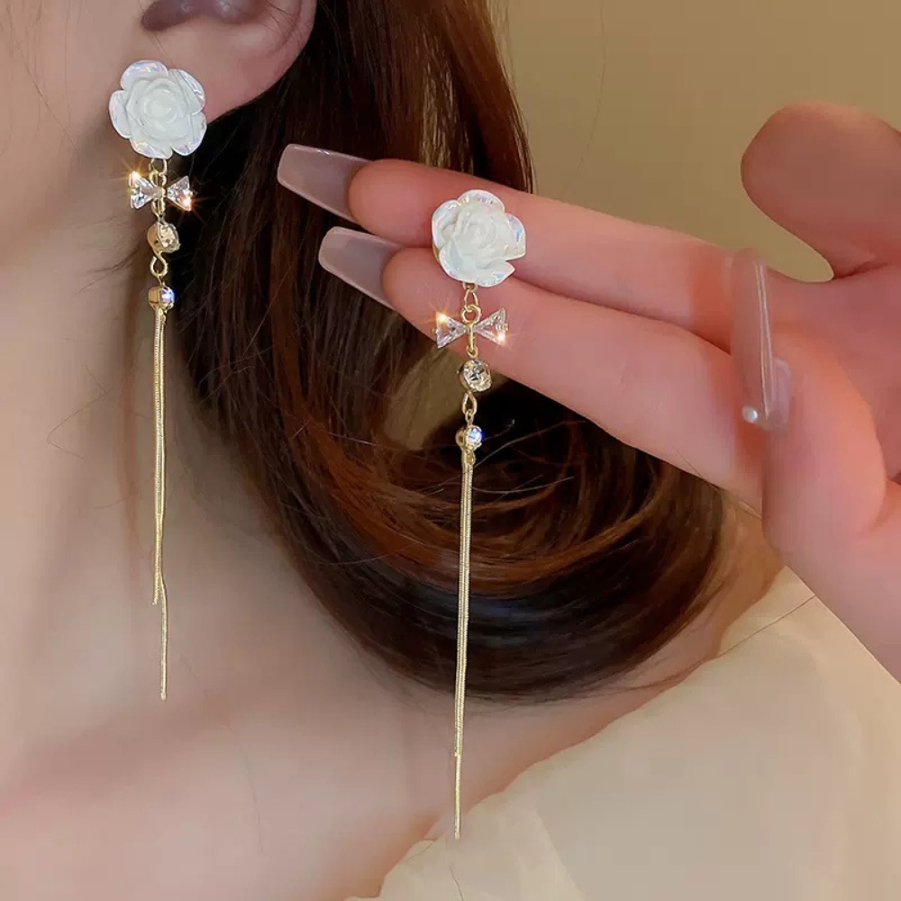 Deartiara Anting Gaya Panjang Rumbai Bunga Mawar Putih Dengan Desain Elegan Korea Dan Anting High Sense