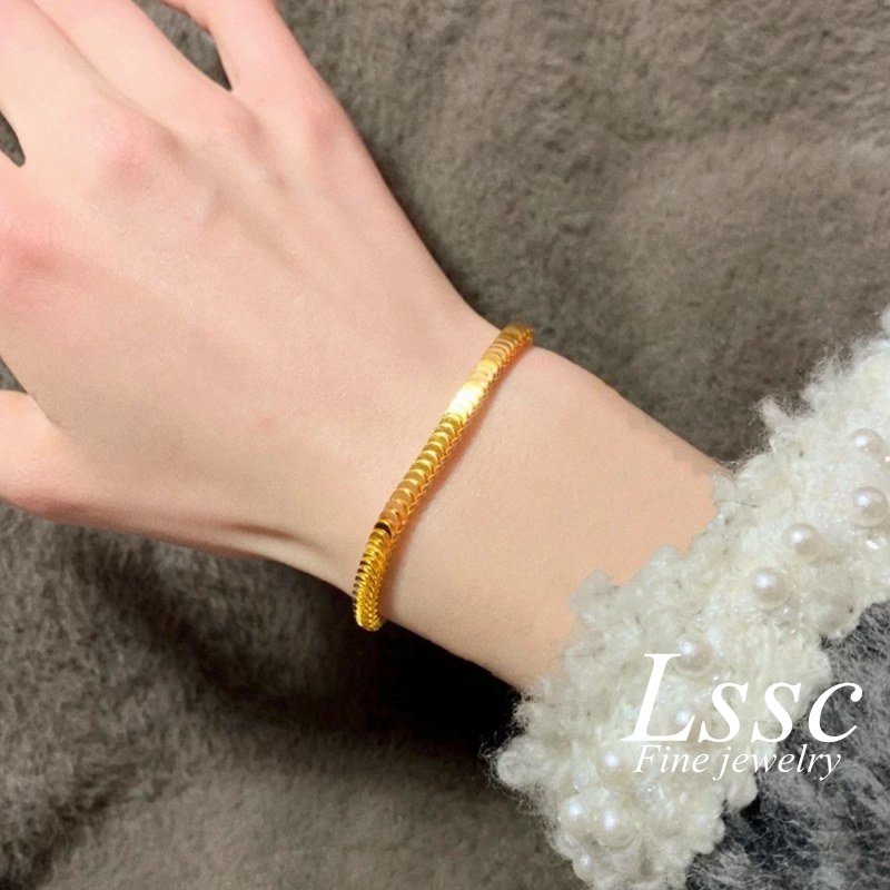 Gelang Titanium Wanita Anti Karat Sisik Ikan Emas 18K Elegan Cantik Terbaru 2023 Fashion Korea Aksesoris Perhiasan