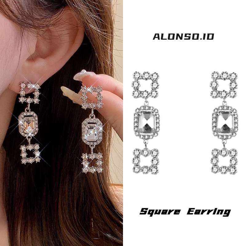 Anting Berlian Kilat Ringan Mewah Retro Aksesoris Telinga Unik