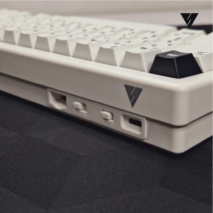 Vortexseries GT65 Japan Sign Road GT-65 Mechanical Gaming Keyboard