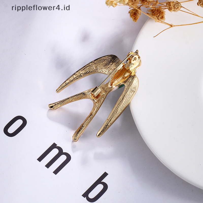 {rippleflower4.id} Pin Enamel Wanita Bros Topi Baju Lencana Enamel Burung Walet Kerah Bros Pin Kerah Baju Teman Perhiasan~