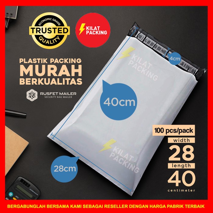 

POLYMAILER EKONOMIS 28x40 - PLASTIK PACKING ONLINE MURAH ISI 100 PCS - Hitam Low Eco