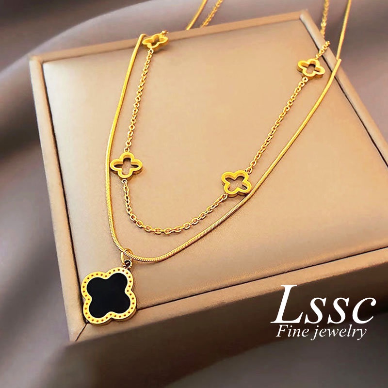 Kalung Titanium 2 Layer Bunga Clover Hitam Cantik Korea Emas 18K Anti Karat Aksesoris Wanita Perhiasan