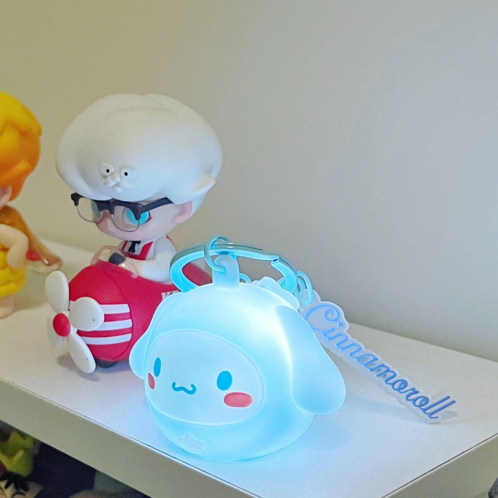 Kartun Baru Sanrio Kuromi Kayu Manis Gantungan Kunci Gadis Ransel Gantung Ornamen Kreatif Lucu Boneka Bersinar Hadiah Anak