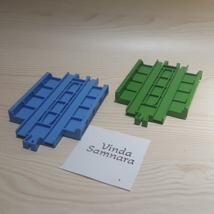 Takara Tomy Kereta Plarail J20 Garter Bridge Rail J-20 Jembatan Tiang