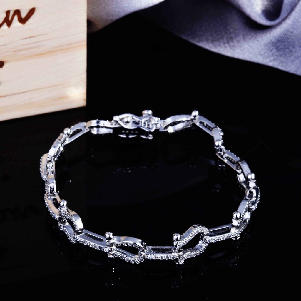 Goldkingdom Aksesoris Perhiasan Fashion Ready Stock Gaya Hop Bertatahkan Berlian Gelang Mode Karbon Tinggi Berlian Gaya Fashion Lipat Gesper Gelang