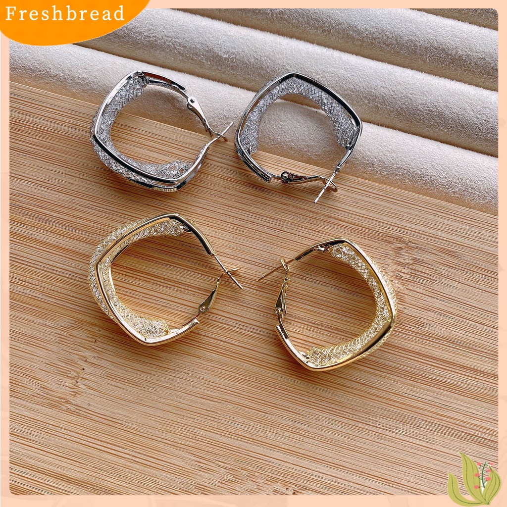 &lt; Freshbread &gt; 1pasang Anting Wanita Bersinar Berlian Imitasi Tidak Teratur Electroplating High Gloss Berdandan Geometris Temperamen Wanita Anting Hoop Untuk Perjamuan