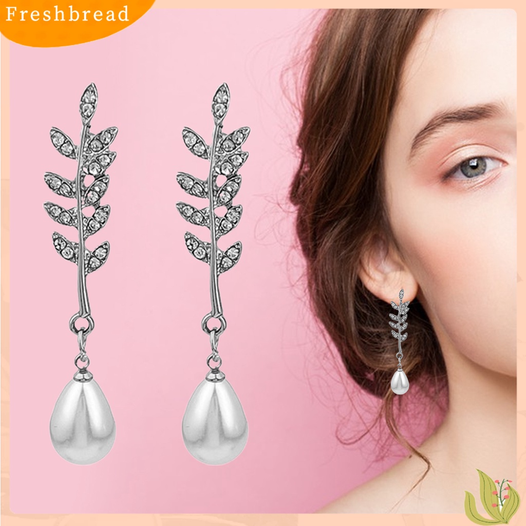 &lt; Freshbread &gt; 1pasang Anting Stud Temperamen Shiny Cubic Zirconia Tetesan Air Mutiara Imitasi Panjang Hias Hadiah Wanita Telinga Beras Liontin Drop Earrings Perhiasan Untuk Pacaran