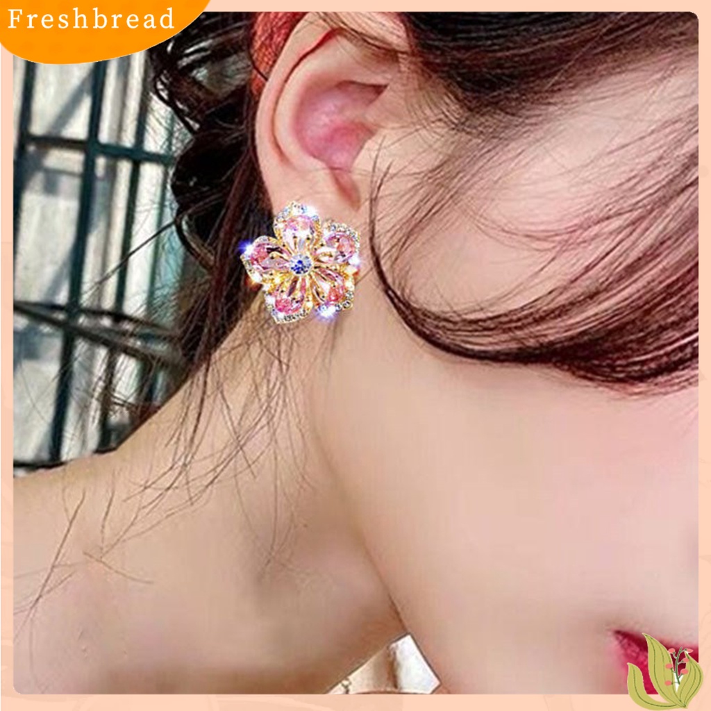 &lt; Freshbread &gt; 1pasang Anting Stud Glitter Tahan Lama Alloy Wanita Menawan Bunga Stud Ear Ring Untuk Pesta