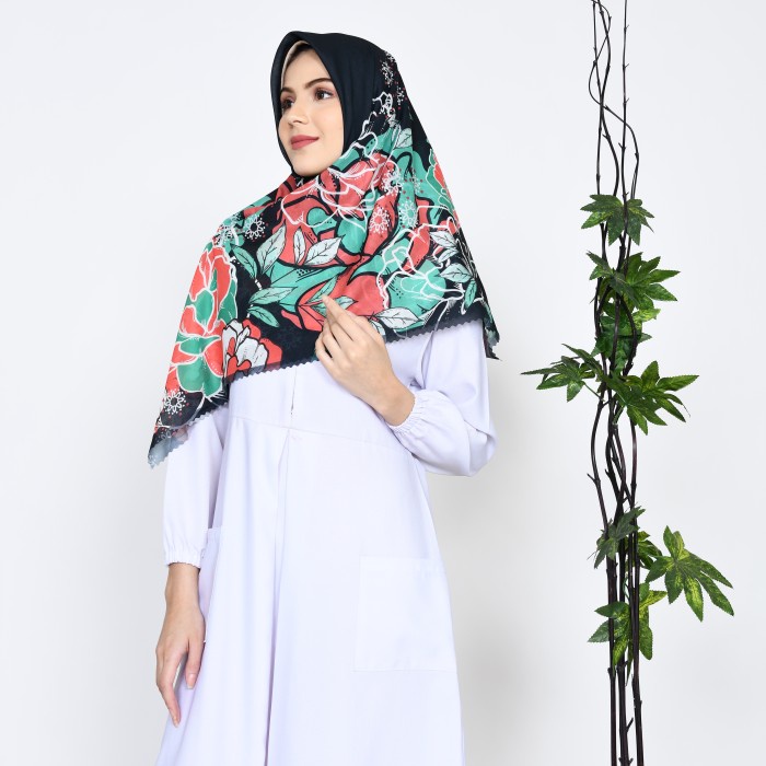 MURAH Khadijah Classical Flo Palestine Premium Hijab Jilbab SegiEmpat Motif