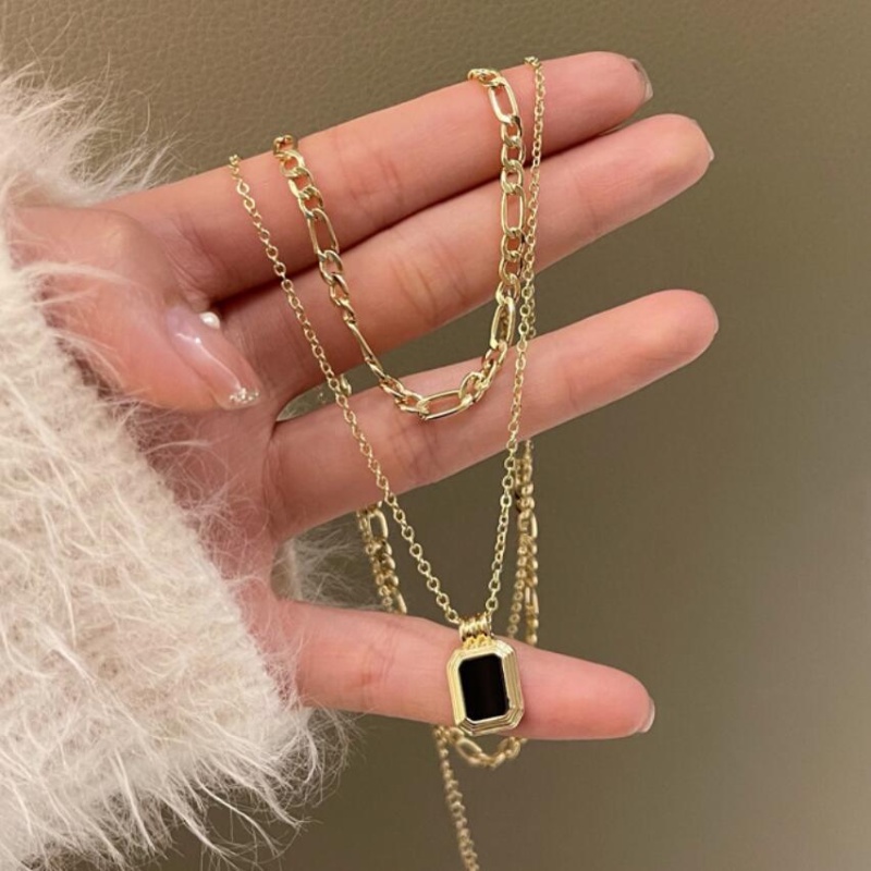 Roselife Eropa Fashion Vintage Emas Double Layer Hitam Persegi Liontin Kalung Untuk Wanita Gadis Chic Minimalis Tulang Selangka Rantai Kalung Perhiasan Hadiah