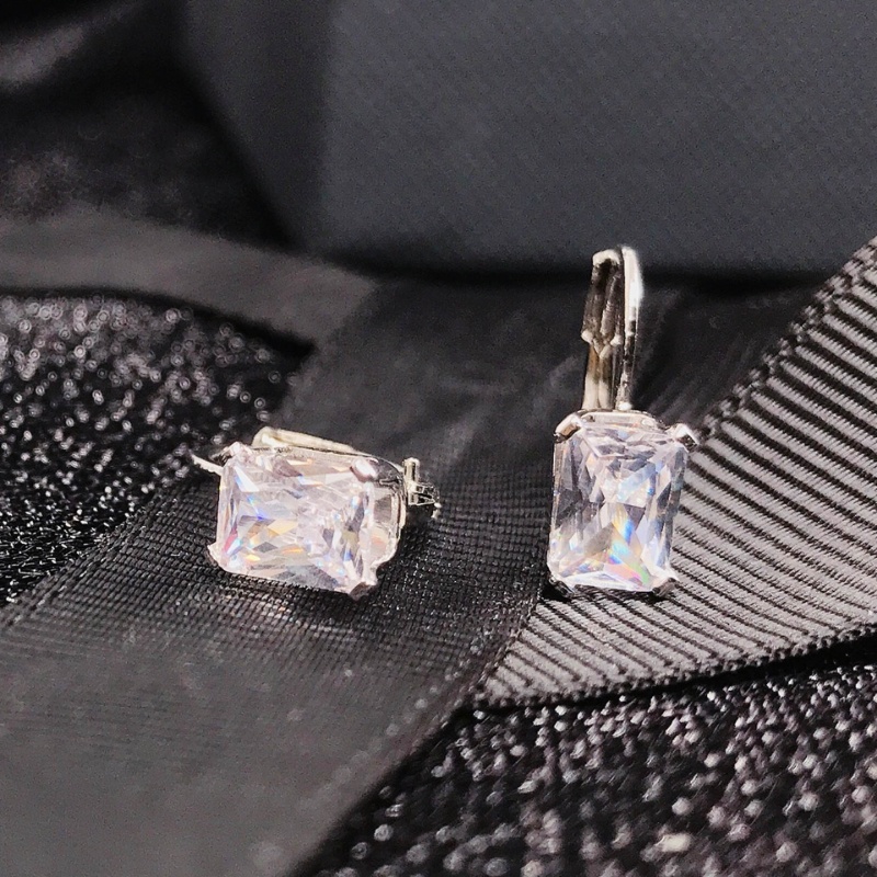 Goldkingdom Aksesoris Perhiasan Fashion Ready Stock Mosan Berlian Anting Putri Square Diamond Earrings