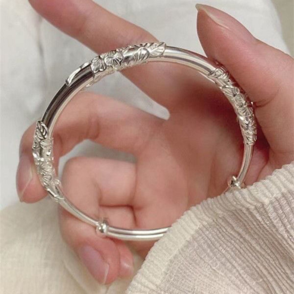 Sennv Gelang Bunga Perempuan Fashion Siswa All-match Indah Cahaya Mewah Pembukaan Gelang Yang Dapat Disesuaikan Untuk Pacar Hadiah Kecil Perhiasan Gadis Seksi