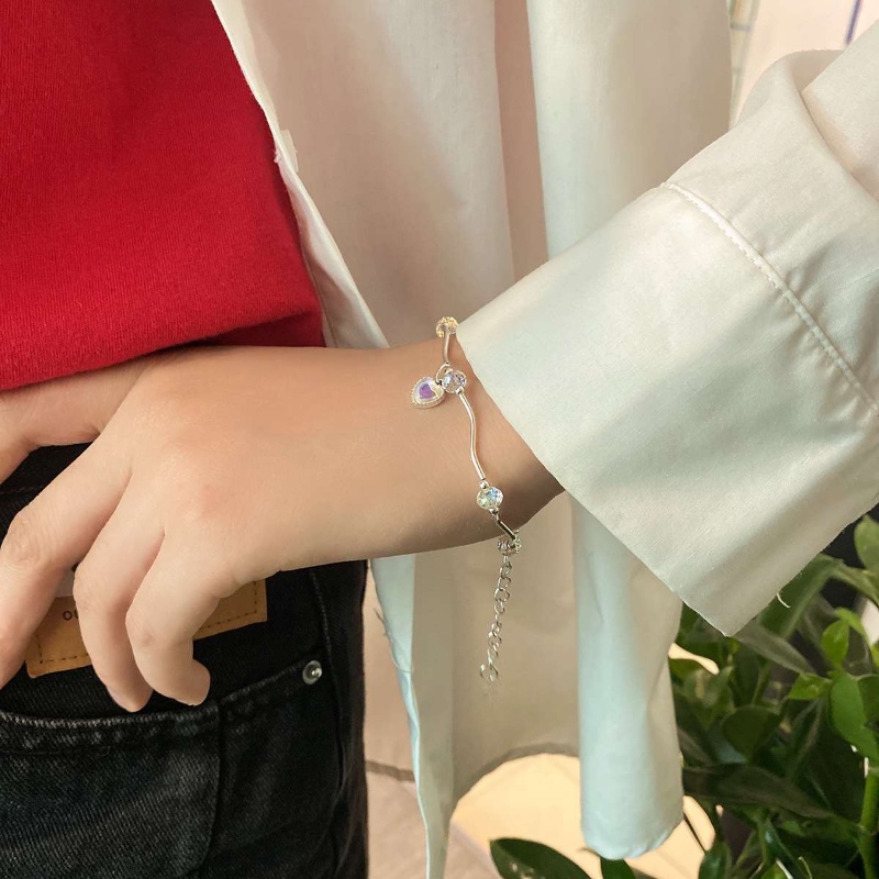 Kami Bunga Korea Fancy Bersinar Kristal Jantung Pesona Gelang Untuk Wanita Gadis Halus Mempesona Berlian Imitasi Cinta Gelang Elegan Pergelangan Tangan Rantai Perhiasan