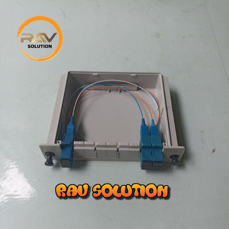 splitter + box 1-2 sc upc - RAV SOLUTION FIBER OPTIC