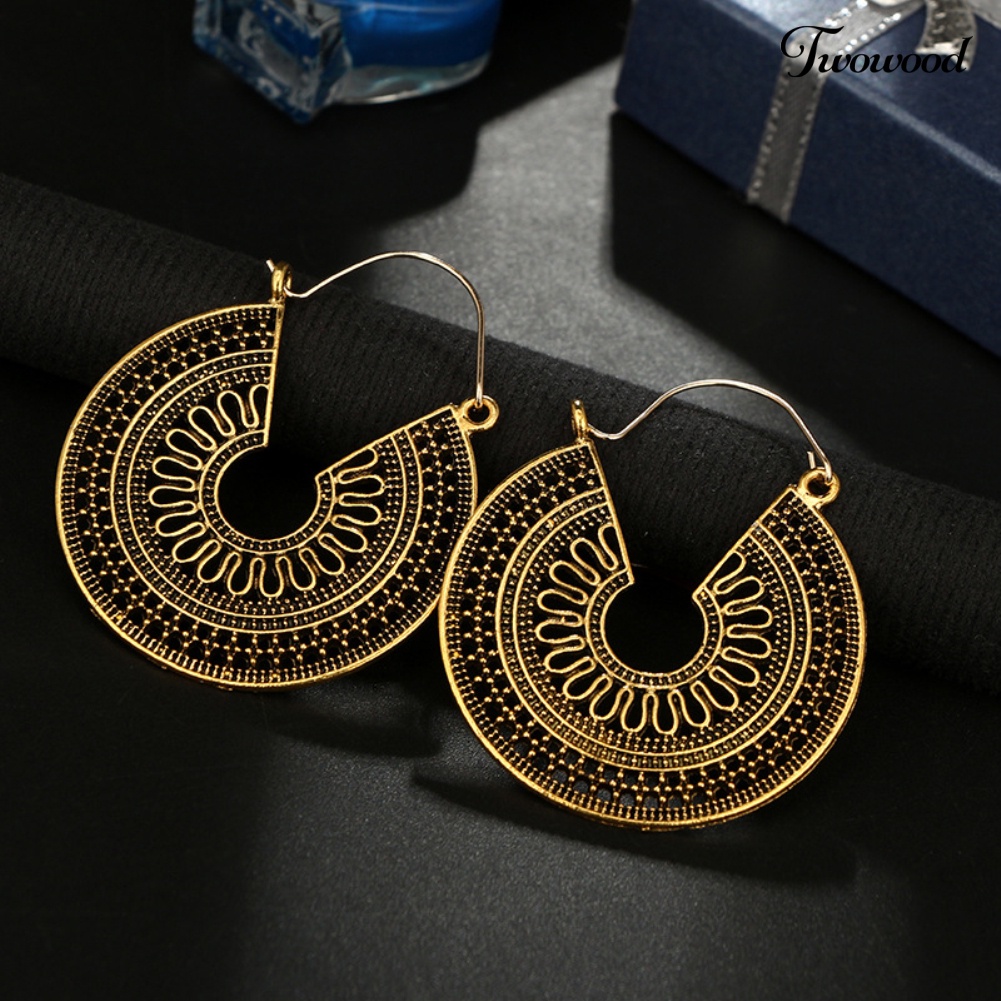 Twowood Wanita Bentuk C Berongga Hoop Anting Vintage Pesta Club Pub Cocktail Perhiasan Hadiah