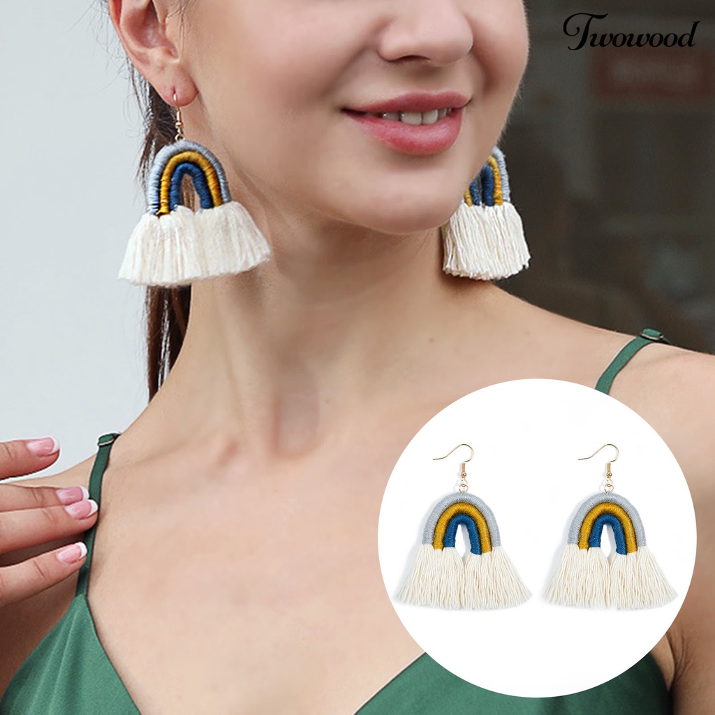 Twowood 1pasang Anting Pelangi Bohemian Menarik Hias Lapis Rumbai Rainbow Hook Menjuntai Earrings Untuk Kehidupan Sehari-Hari