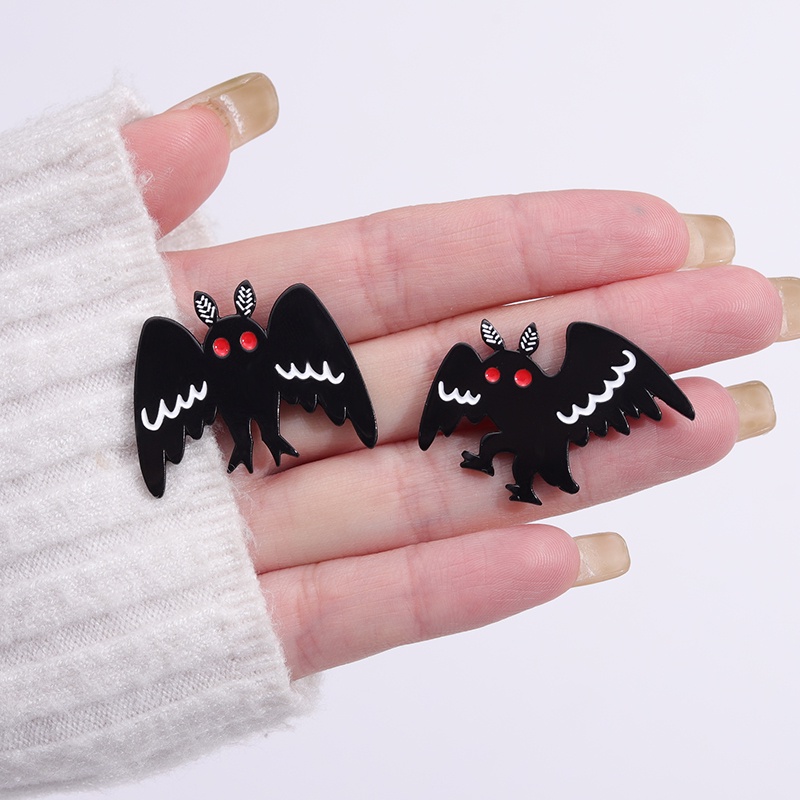 Terbang Mothman Enamel Pin Bros Ransel Kerah Lapel Lencana Ngengat Pin Punk Perhiasan Bros Permainan Pin Fans Hadiah