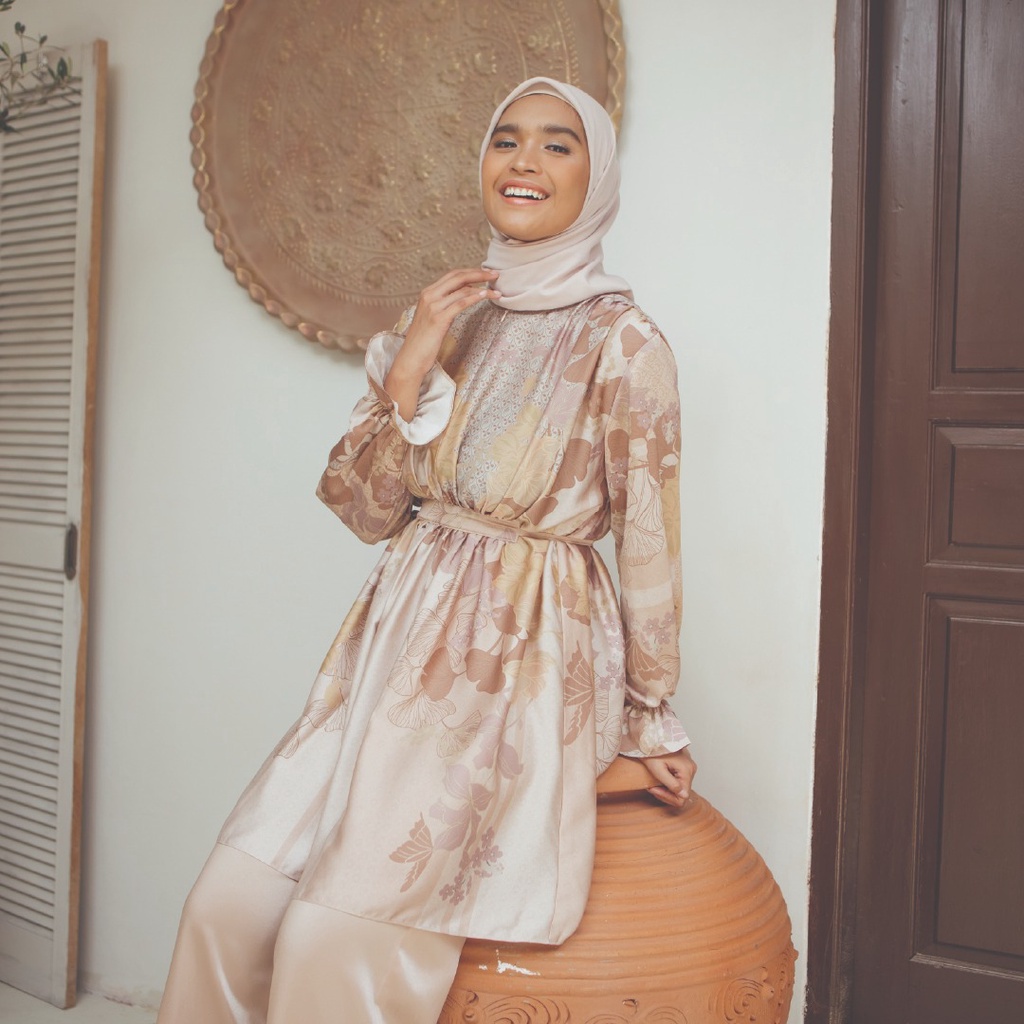 Muda Official Kira Tunik - Creamy