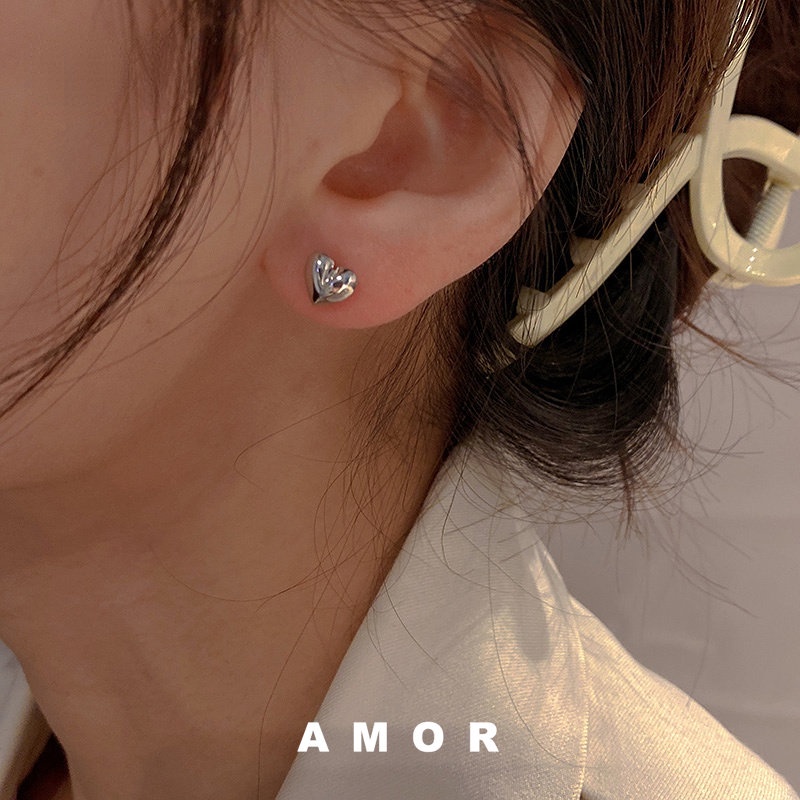 Anting Rumbai love Desain Niche Gaya Korea