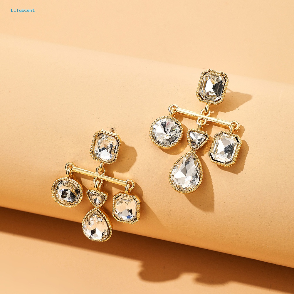 Lilyscent Baroque Wanita Berlian Imitasi Hias Geometris Menjuntai Telinga Stud Anting Perhiasan Pesta