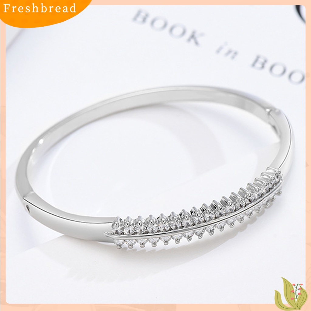 &lt; Freshbread &gt; Fashion Wanita 1baris Berlian Imitasi Bangle Pesona Gelang Perhiasan Hadiah Properti Foto