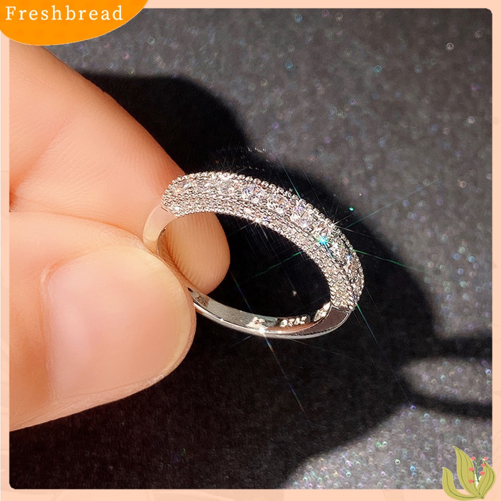 &lt; Freshbread &gt; Unisex Cincin Bulat Cubic Zirconia Perhiasan Bersinar Terang Kilau Jari Cincin Hadiah Hari Kasih Sayang