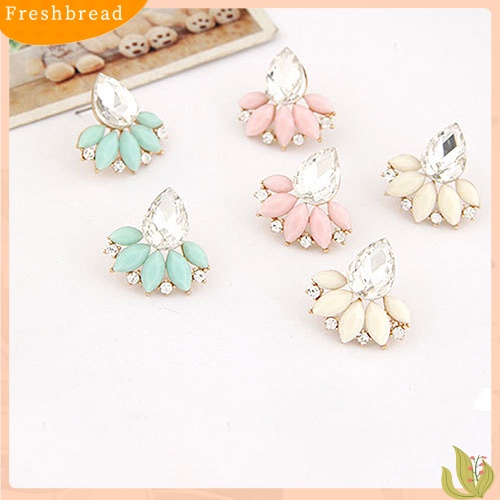 &lt; Freshbread &gt; Wanita Gaya Korea Teardrop Daun Hias Berlian Imitasi Anting Ear Studs Jewelry