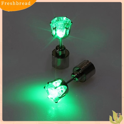 &lt; Freshbread &gt; Menyala Anting Berlian Imitasi LED Stud Dance Aksesoris Pesta Untuk Pesta/Xmas