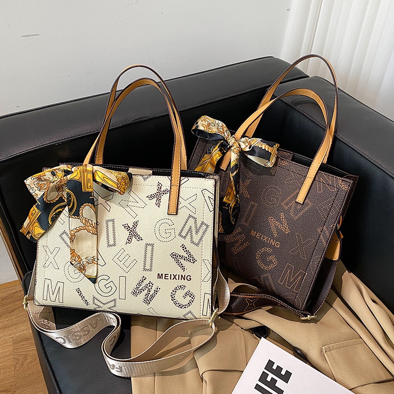 LX137908 Tas HANDBAG Wanita Motif Casual Modis Ada Syal Cantik terbaru 1kg bisa 2 tas supplier tas import CR7908 LT2194 Termodis