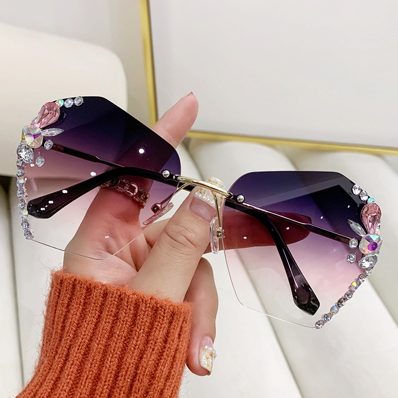 (YUZHU) Korean Fashion Oversized Rimless Sunglasses Metal Diamond Kacamata Hitam Anti UV Untuk Wanita